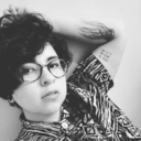 Siento los ojos como si hubiese llorado durante horas. Pero juro no haber derramado una sola lágrima.
