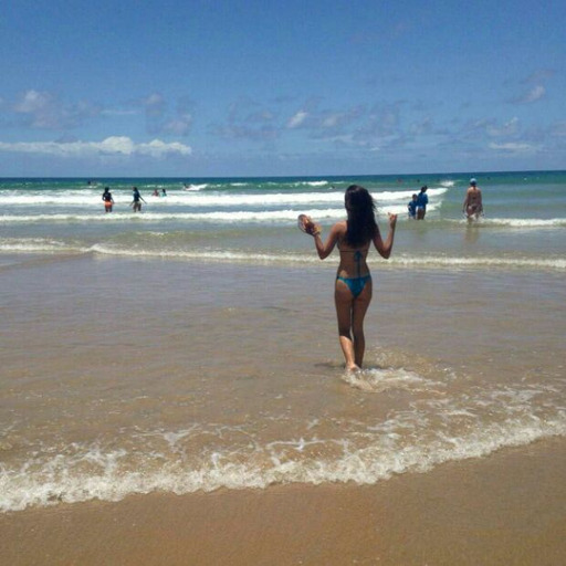 Ela é linda, ela é top, ela é dama, mas bebeu fudeu 
