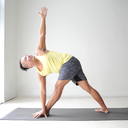 yo-ches:  Some days you’re a pigeon, some days you’re a statue.  #KingPigeonPose 😁🐦 .  .  Good night.  .  .  #yogadudes #yogaeverydamnday #mensYoga #yogamexico #asso↕ 