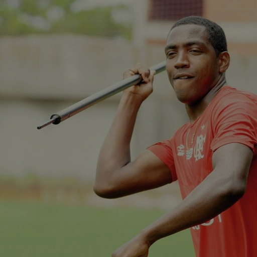 Obrigado Deivid, por tudo. Pelos gols perdidos, pelos marcados, pelas goleadas. Mas principalmente, por estar sempre do nosso lado, não importando-se qual fosse a situação. Sucesso na sua carreira. E, não se esqueça, a nação está de braços abertos