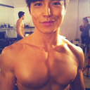 samuelrain:  samuelrain:  Any muscular wanna