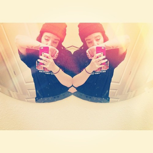 honeyxdip:  I don’t mind if we take our time, cause I’m all yours if you’re all mine.  