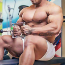 muscleryb:    Calum Von Moger Touching the forearm of Frank McGrath.Source