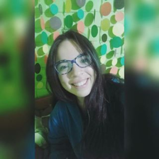 La huea hueona, hueón. *Solo un chileno entiende esto*