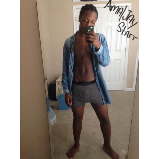 amaldadoll:  Who ever said skinny boys couldn’t adult photos