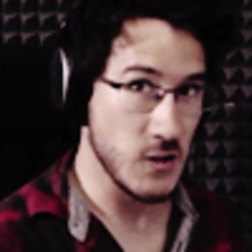 wexarelikeyoungvolcanoes:  playing five nights at freddy’s like  