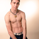 bondage-slave-boy:  OAKLEIGH WANTS WALKIES!!!  *fetches leash and paws at door* 