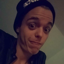 skinnygaykid:  Wtf is going on with Tyra? 