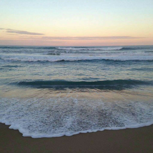 cheiropoesia:  “Sentia vontade de chorar, mas não saía lágrima alguma. Era só uma espécie de tristeza, de náusea, uma mistura de uma com a outra, não existe nada pior. Acho que você sabe o que quero dizer, todo mundo, volta e meia, passa por