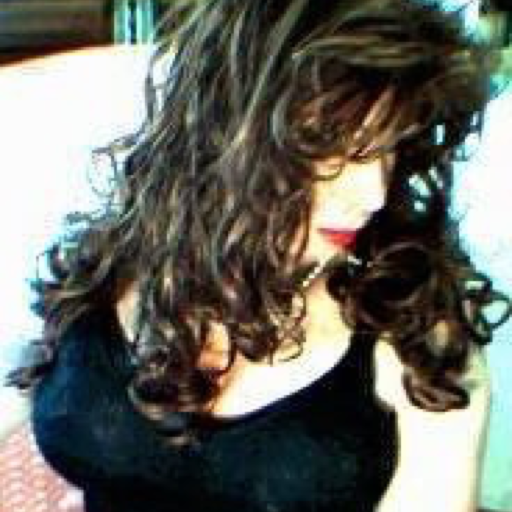 dawniev:  crystalrain36:  Crystalrain36 sissy slut !   Freeport, Maine   Check her out!   love being you