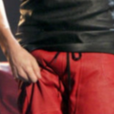 justinbiebersbulge:  Look at the bulge in this 😍