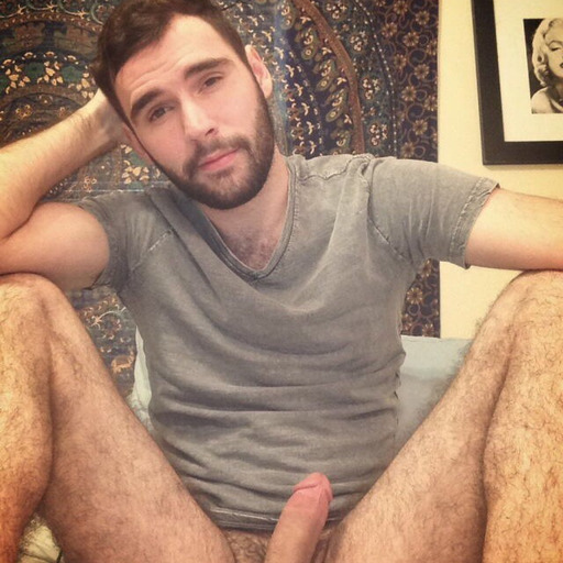 next-door-dudes:  israelfun:  helping a friend  