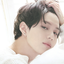 I'm really starting to wonder what it's like for those non-kpoppers that are following me...seeing a bunch of asian guys...I wonder...o.O