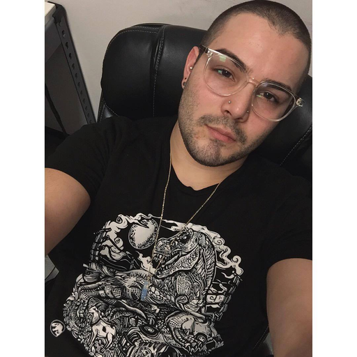 sassyboyfriend:  Cute boys make me sigh my pants off 