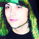franki3r0:  Dear people who are reblogging the ‘shirtless gerard’ picture, its