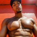 hoodfreak:  fapformebaby:nice  Mr XL Justin Williams  Dam I live for XL can I be next