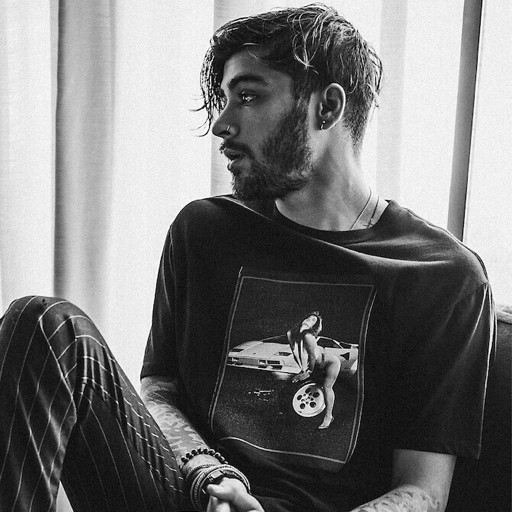 sanjuniperoh:  zaynscoweyelashes:  Watching Florida change between blue and red every two minutes like:  
