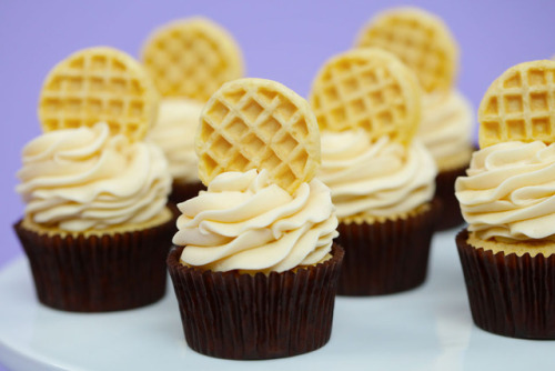 rosannapansino:  Stranger Things Eggo Cupcakes Yields 12 cupcakes  The things you’ll need Ingredients 1 ¼ cups all purpose flour 4 Eggo waffles toasted and ground in food processor 1 ½ teaspoons baking powder ¼ teaspoon ground cinnamon ¼ teaspoon