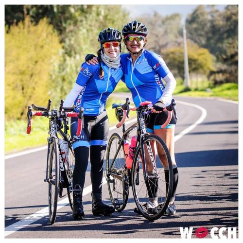 chwomenscycling:La amistad es uno de los valores que nos movilizan! En Wocch siempre tendrás una ami