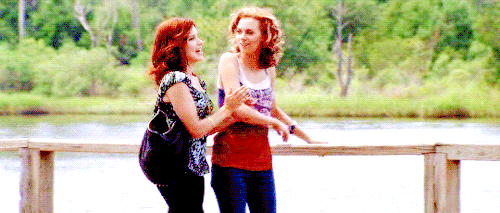 hilarieburtons: oth meme: [5/6] friendships: peyton and brooke Maybe we can be better.