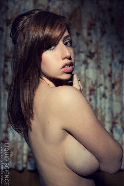 suicidegurluniverse:Sash