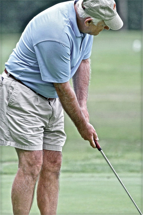 the-jv:  Yumm… look at all of that fur on his arms and legs.  Hopefully he’s getting nice and sweaty playing golf so I can lick him clean. 