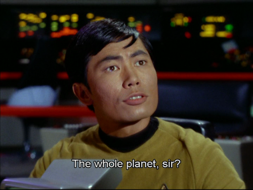 bigmamag: ebory-angie: Guess who is lost on the planet… Sulu’s thoughts run along the l