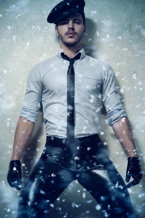ohthentic:  rockinguys:  Matthieu Charneau  ohthentic 