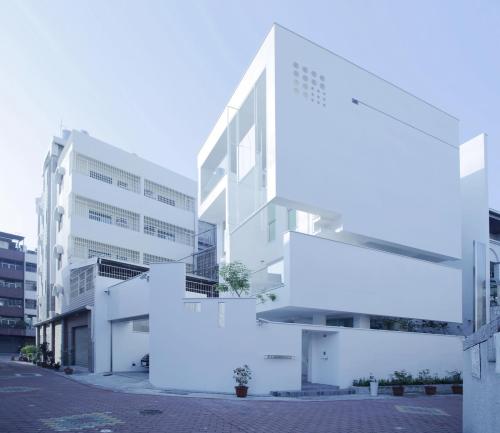 cocoon-jp:Street Canvas by TA architect - I Like Architecture