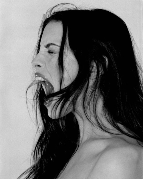 XXX 90sclubkid:  Liv Tyler  photo