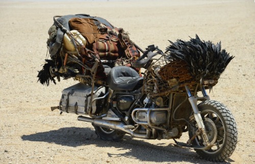 scowlofjustice: wittyusernamed: lady-feral: itrhymeswithcannibal: the custom bikes of Mad Max: Fury 