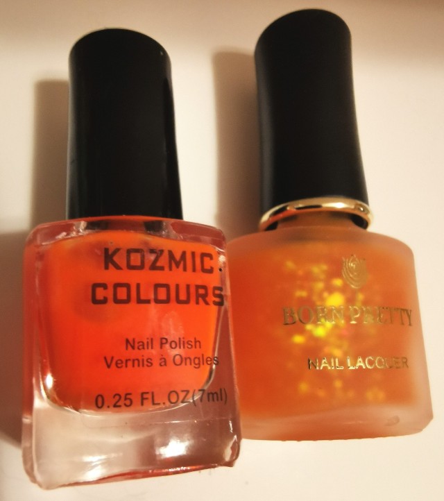Middle Finger: Kozmic Colours neon orange base... 