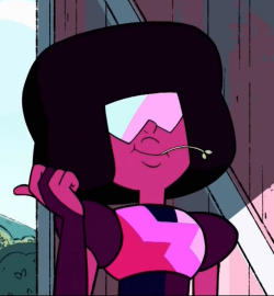 garnetoftheday:  Garnet of the day is brought