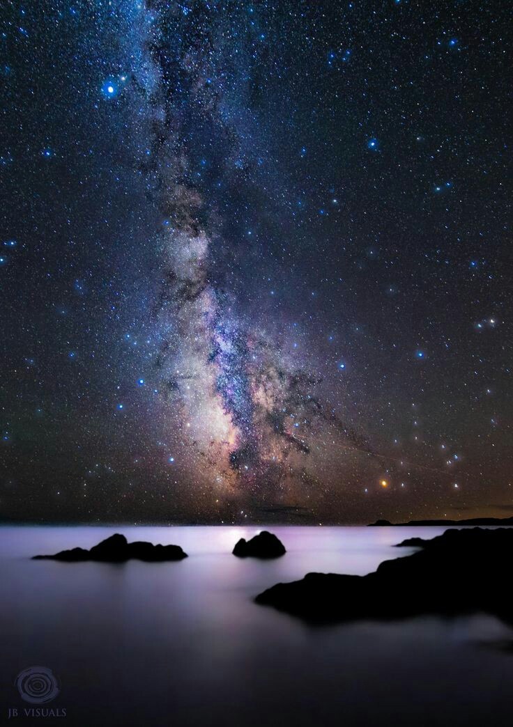 thedemon-hauntedworld:  Photo by Jared Blash Milky way explosion 