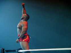 rwfan11:  Big E …. THICK. PLUMP. JUICY.