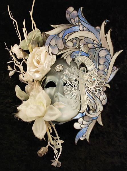 adistantroar:  Blue Moon Venetian Masks (x)