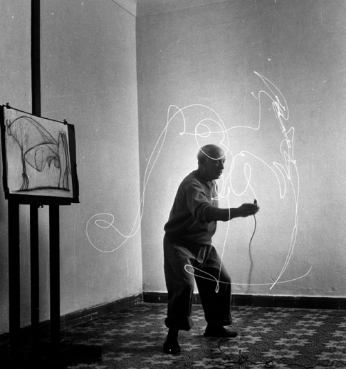 Picasso drawing with light.Life Magazine 1949