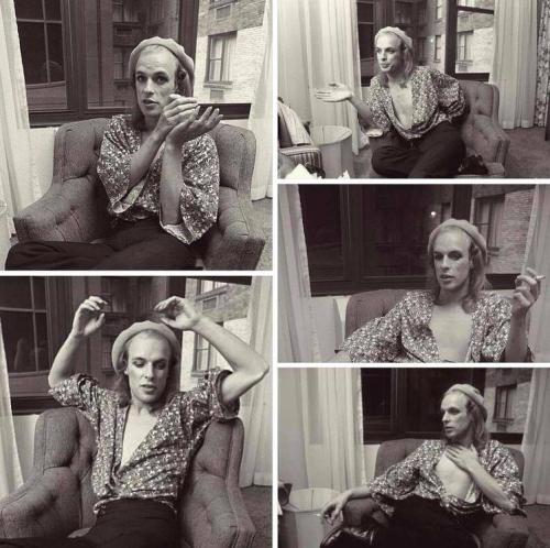 blondebrainpower:1970′s Brian Eno, everybody’s favorite balding ambient music synthesizer savant
