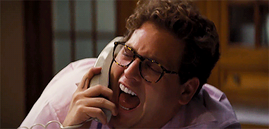 theroning:  I’m on the phone!
