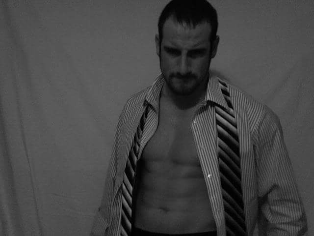 aidenisking:9/? Rare photos of Aiden English. 😍
