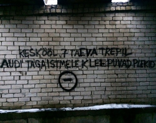 kahetsus:  tra pikk nagu niilus