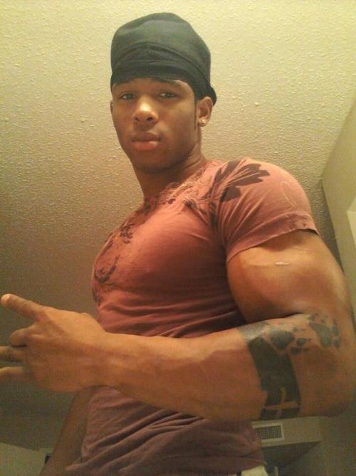 strippedsoul:  Whats his name guys? 
