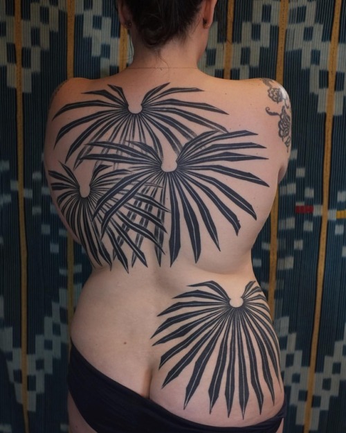 victortattoo - Healed freehand palm back piece for Elyse. Made...