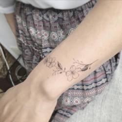 1337tattoos:  tattooist_flower