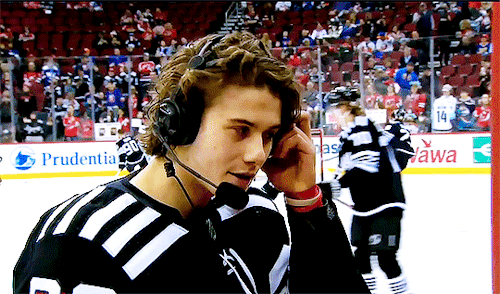 Jack Hughes - Pregame Apr 3, 2022