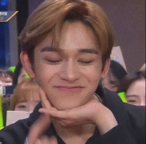 kpopscafe: squish