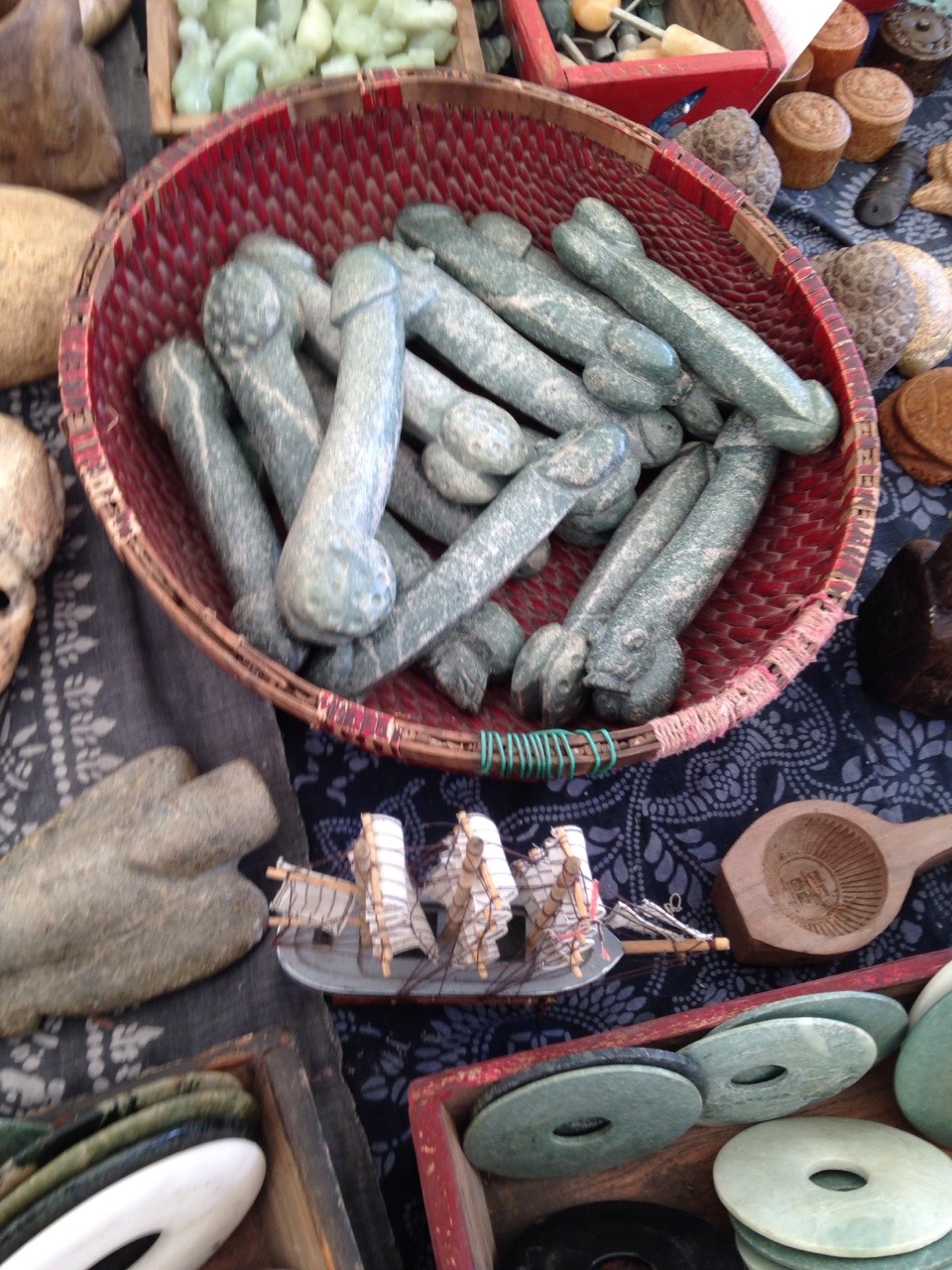 with-her-eyes-wide-shutt:  Went to the Brimfield fair yesterday and found some rock