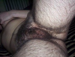 hairycommunity:  I want a woman this hairy!!   Very hairy
