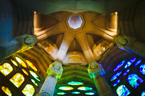 Sagrada Familia. Interior