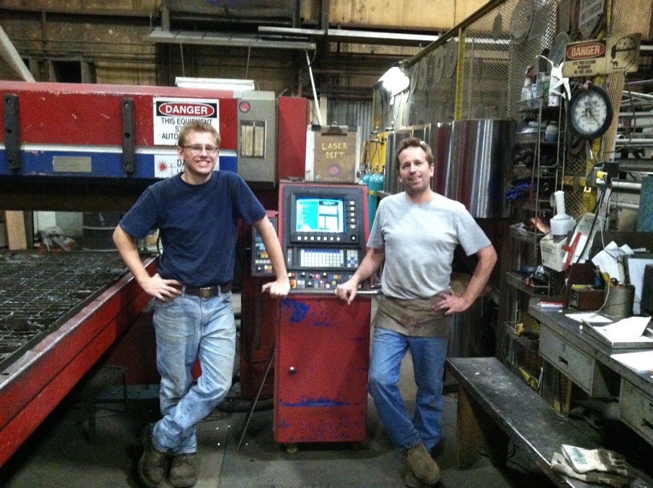 cheesewhizexpress:  daddyo and son working in the steel world.  Now that’s a pretty